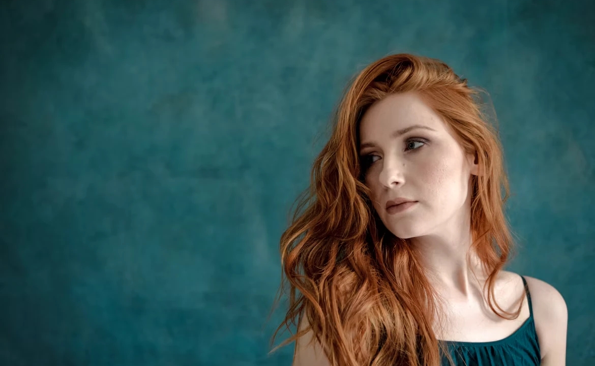 Changed Your Hair Color? What to Do With All the Old Photos on Your Website